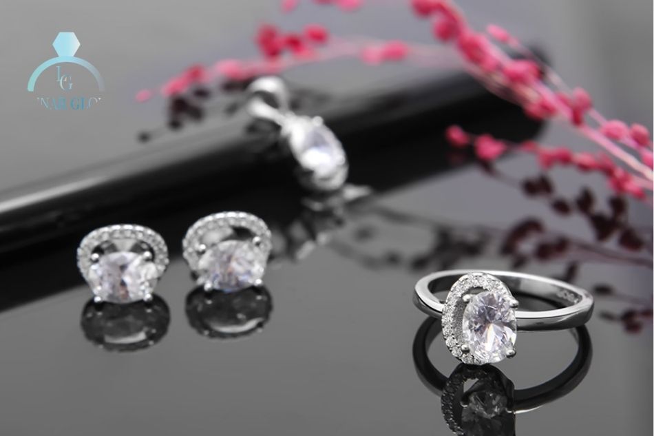 Cách lựa chọn trang sức bạc ánh kim phù hợp